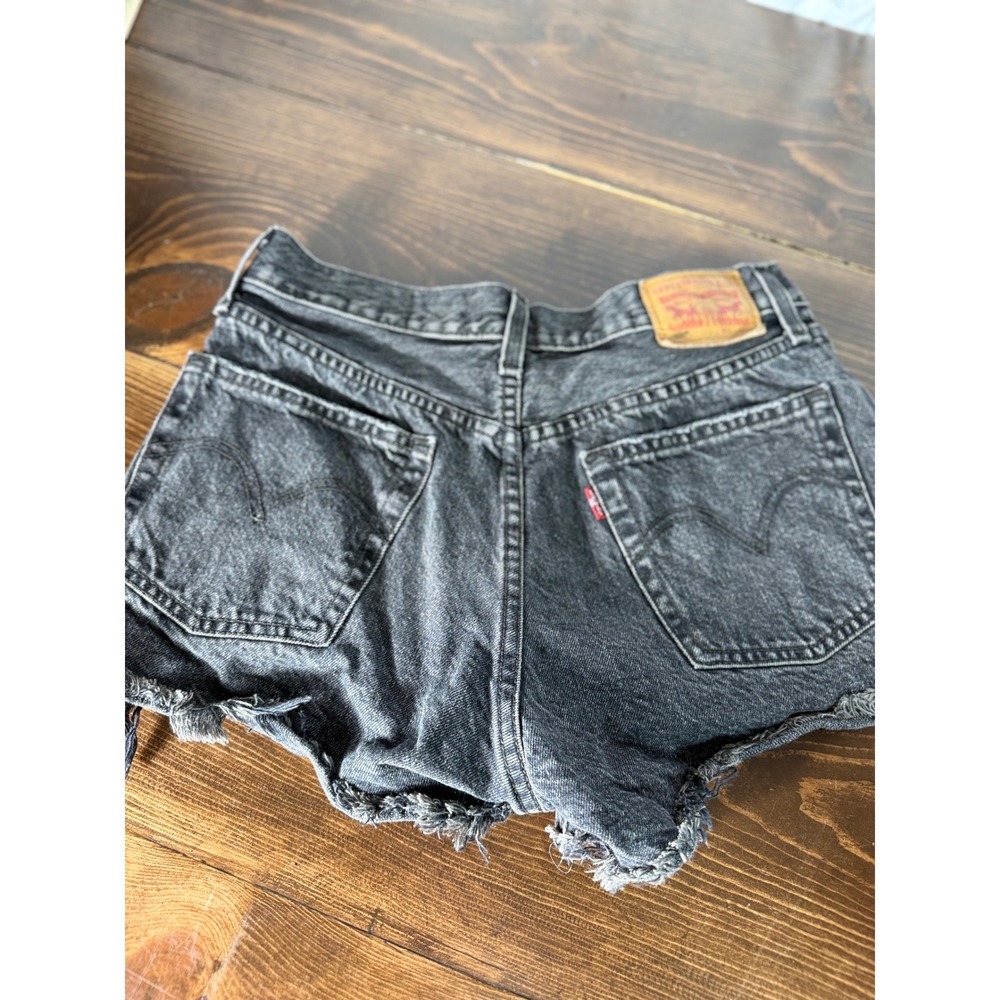 Levis 501 Original Button Fly High Waisted Distressed Black Denim Short 26 Women - Picture 2 of 11